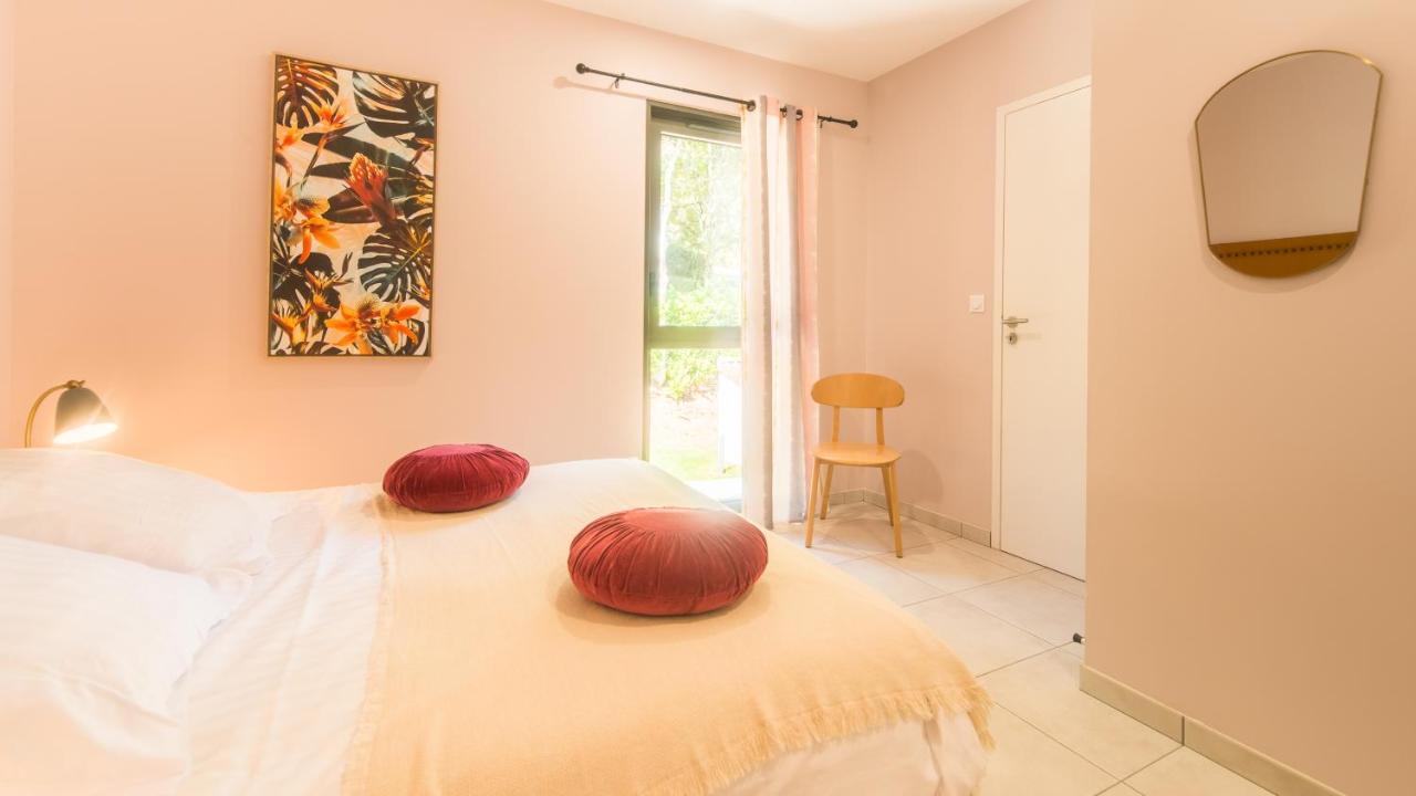 "Le Soleil Levant" Avec Balcon Et Parking Prive, 2 Adultes Et 1 Enfant Sarlat-la-Canéda Zewnętrze zdjęcie